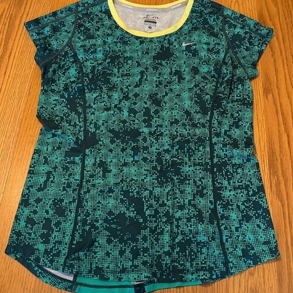 Nike Dri-Fit‎ running shirt medium